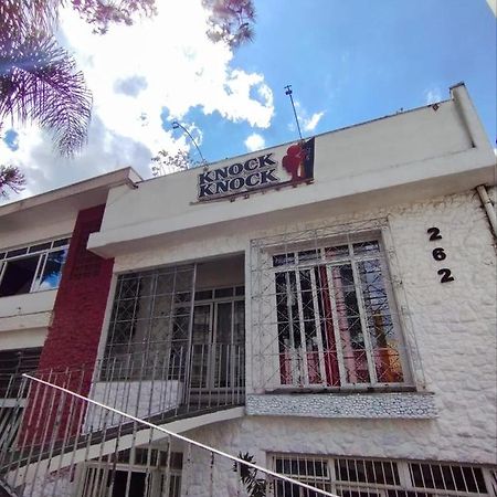 Knock Knock Hostel Curitiba Eksteriør billede