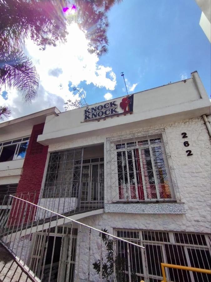 Knock Knock Hostel Curitiba Eksteriør billede